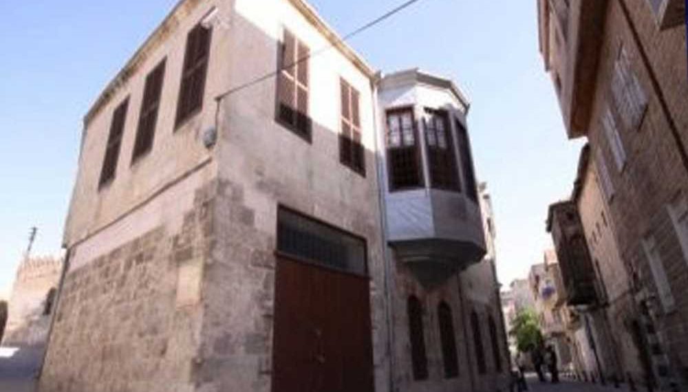 Gaziantep Emine Göğüş Mutfak Müzesi’nde Geleneksel Ahşap Dolap