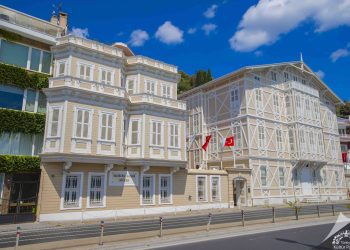 Sadberk Hanım Müzesi: Sarıyer’de Osmanlı Yaşam Kültürü ve Ahşap Zarafeti